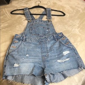 H&M divided denim overall shorts